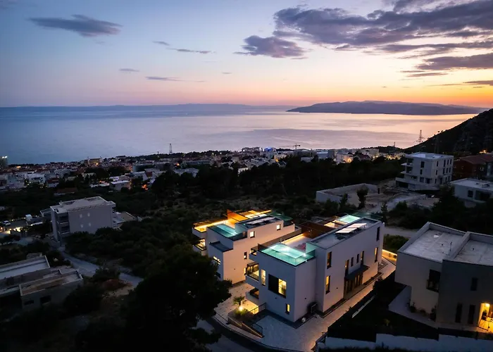 Luxury Tea Villa *